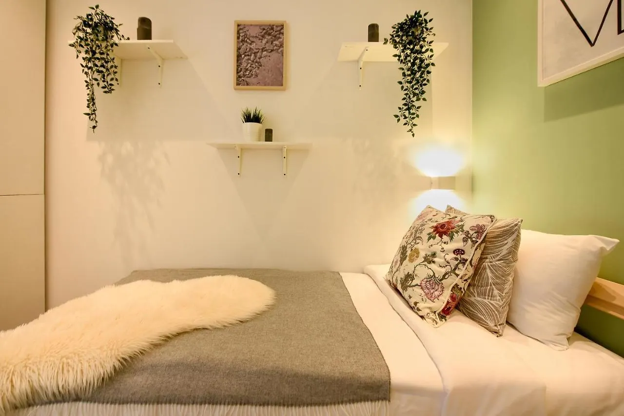 Spacious 1Br In The City Center - Amazing For Extended Stays 布加勒斯特